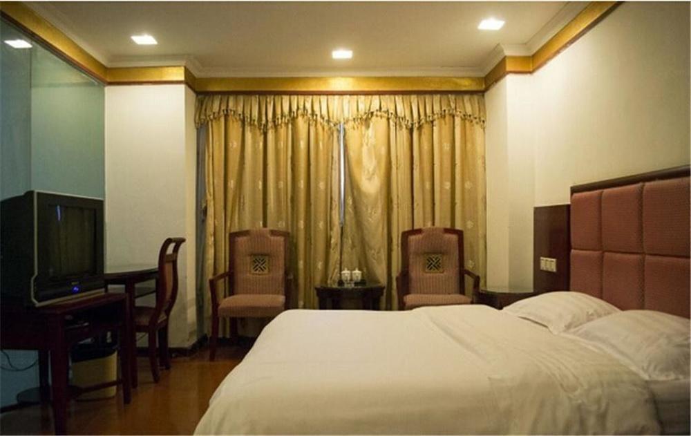Baojiang Yingbin Hotel Zhuhai Bagian luar foto