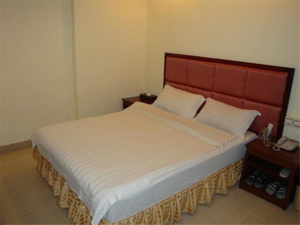Baojiang Yingbin Hotel Zhuhai Bagian luar foto
